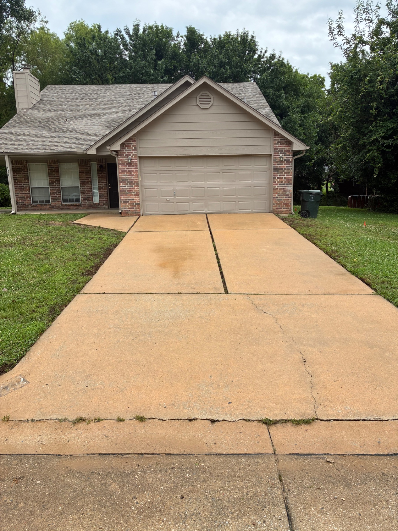 Clean driveway after pressure washing in Claremore Oklahoma